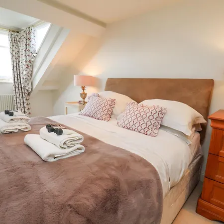 12 St Hilda's Holiday home Whitby