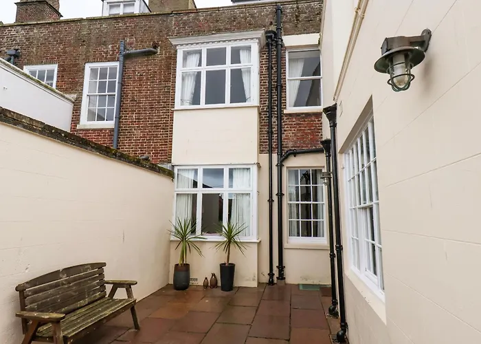 بيت للعطل 12 St Hilda's