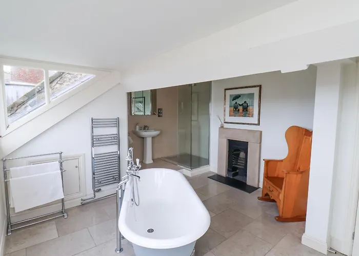 بيت للعطل 12 St Hilda's *