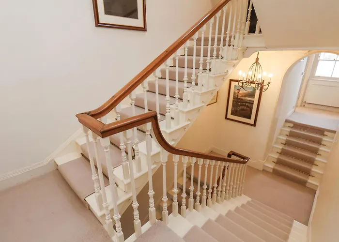 بيت للعطل 12 St Hilda's