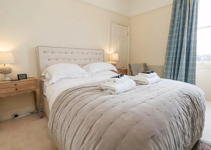 12 St Hilda's بيت للعطل