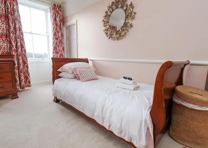 بيت للعطل 12 St Hilda's