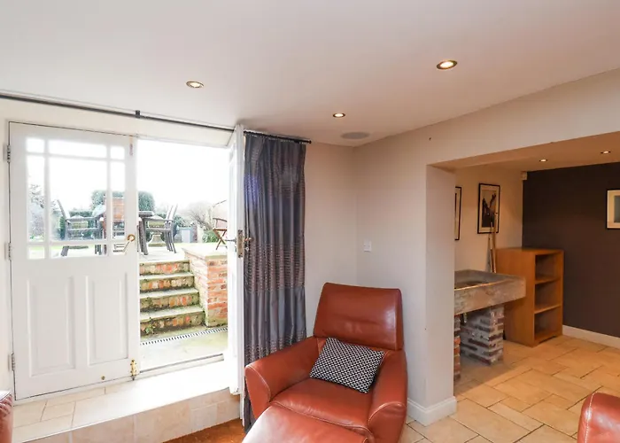 12 St Hilda's بيت للعطل