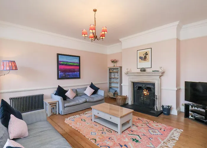 12 St Hilda's بيت للعطل *